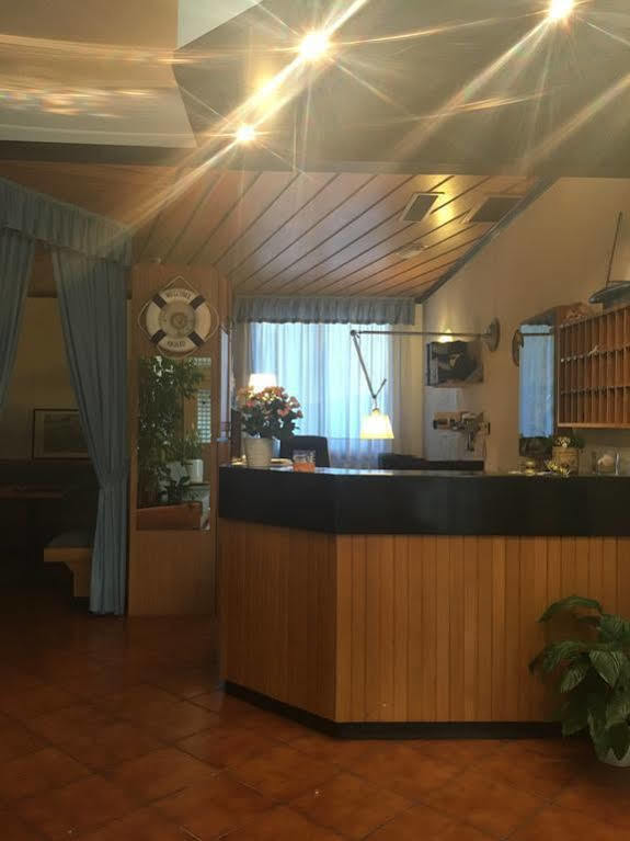 Hotel Zodiaco Лидо ди Йезоло Екстериор снимка